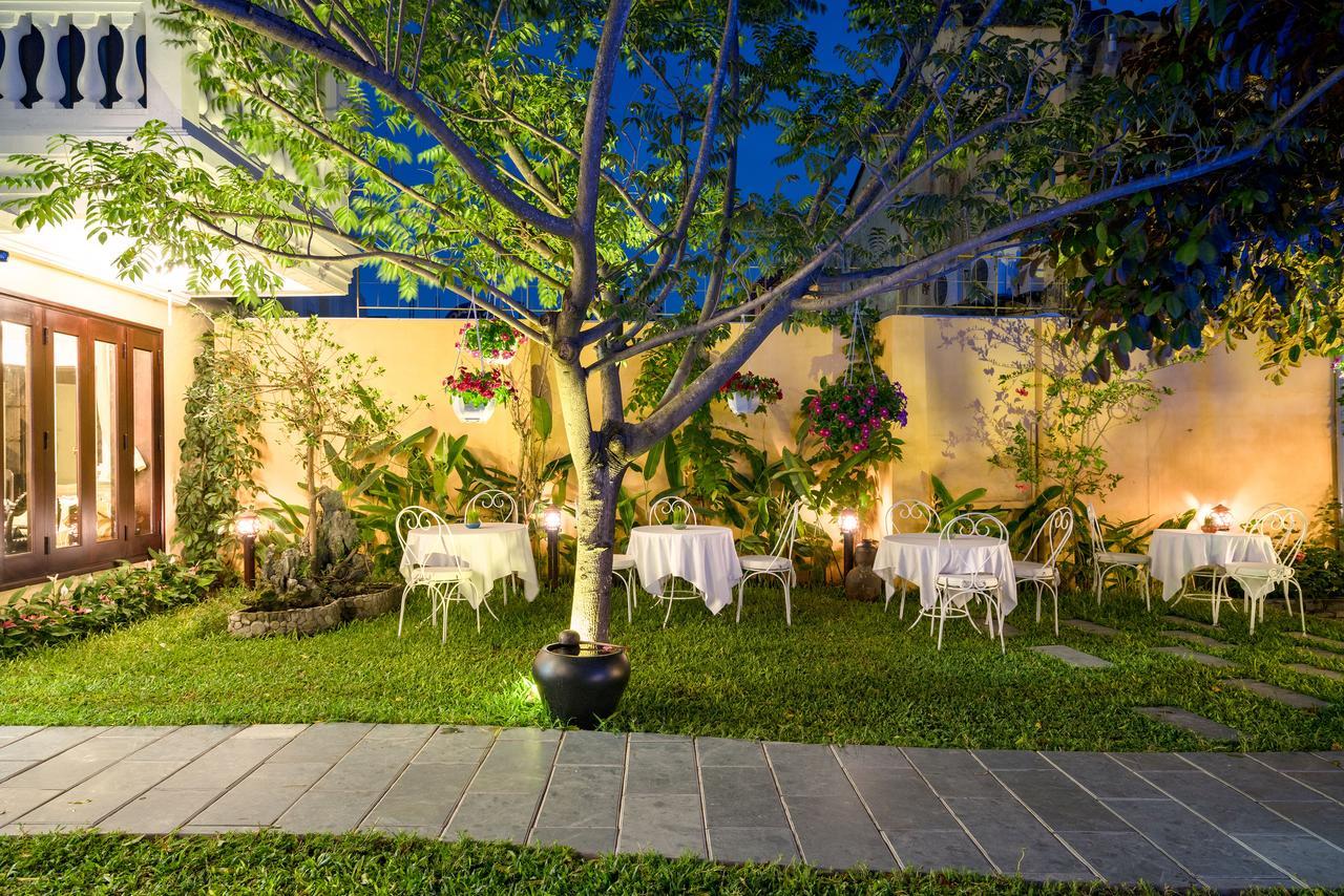 Hoian Central Hotel Хойан Экстерьер фото